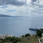 아파트 Brand New Sea View Free Parking - Blue Breeze *