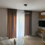 아파트 Brand New Sea View Free Parking - Blue Breeze *