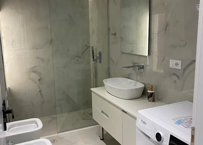 아파트 Brand New Sea View Free Parking - Blue Breeze
